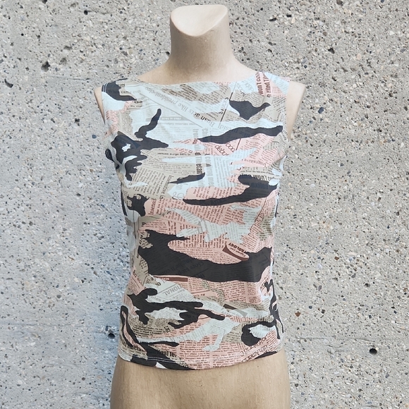 Vintage Tops - 90s Camouflage Print Sleeveless Top